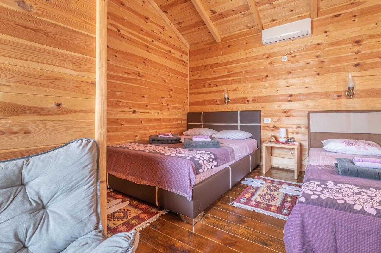 Holiday Village Ostrog Nikšić Kültér fotó